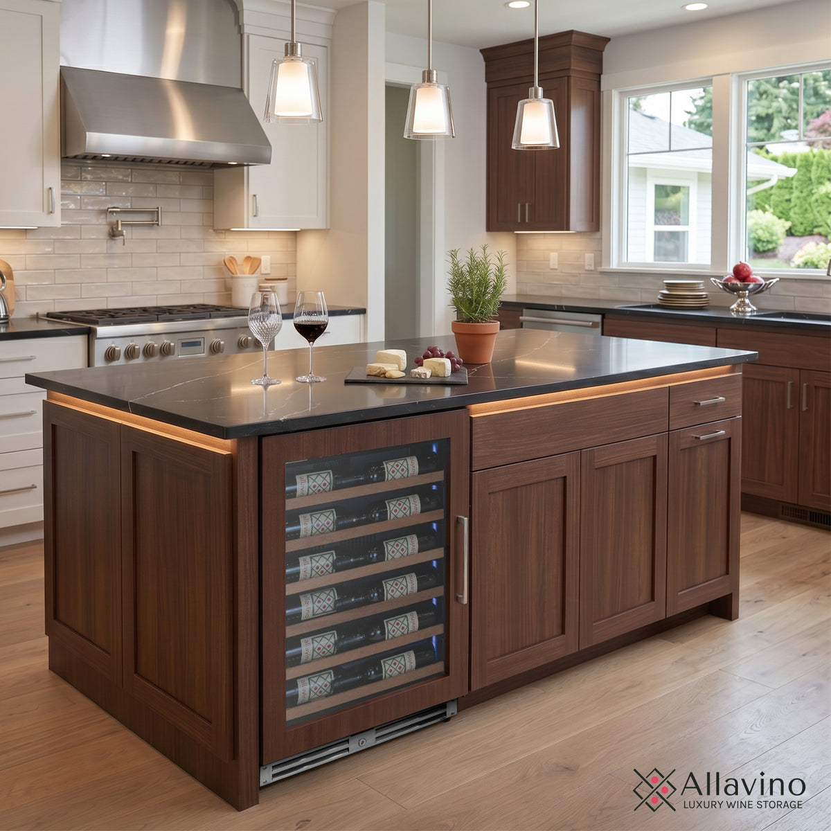 Built-In or Freestanding Use