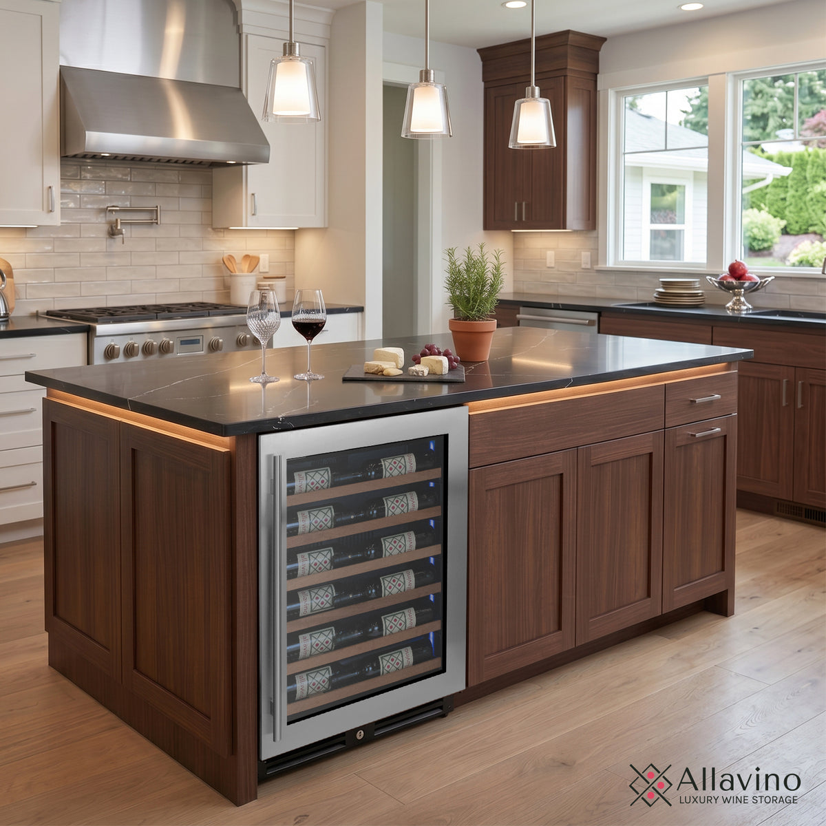 Built-In or Freestanding Use